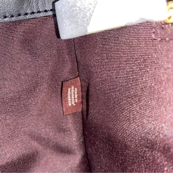 Coach Dempsey leather Purse New - Picture 10 of 11